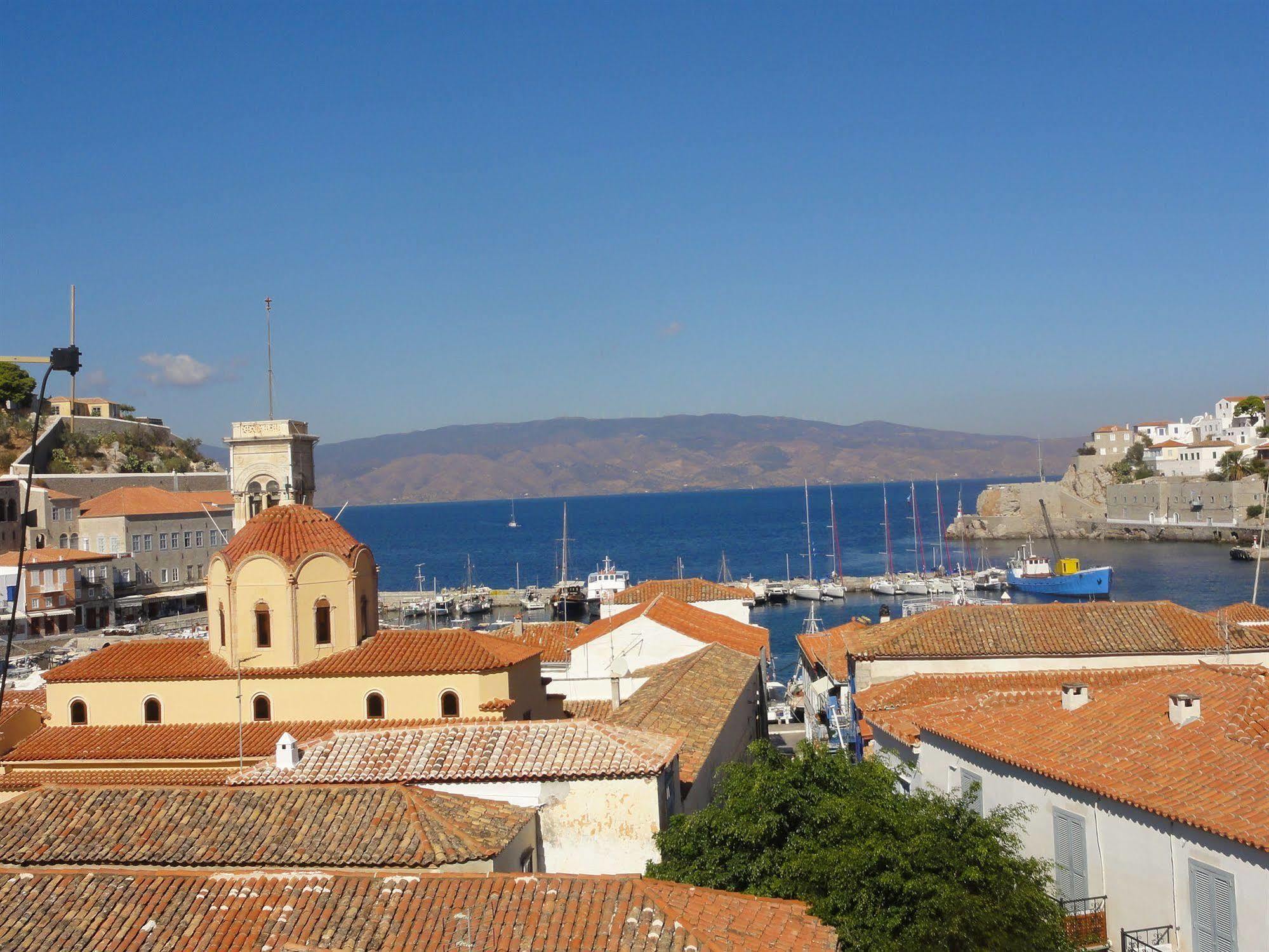 Botsis Guest House Hydra  Exterior photo